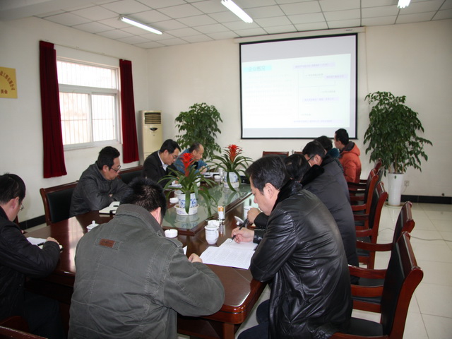 鼓楼区副区长张凯一行到我公司调研